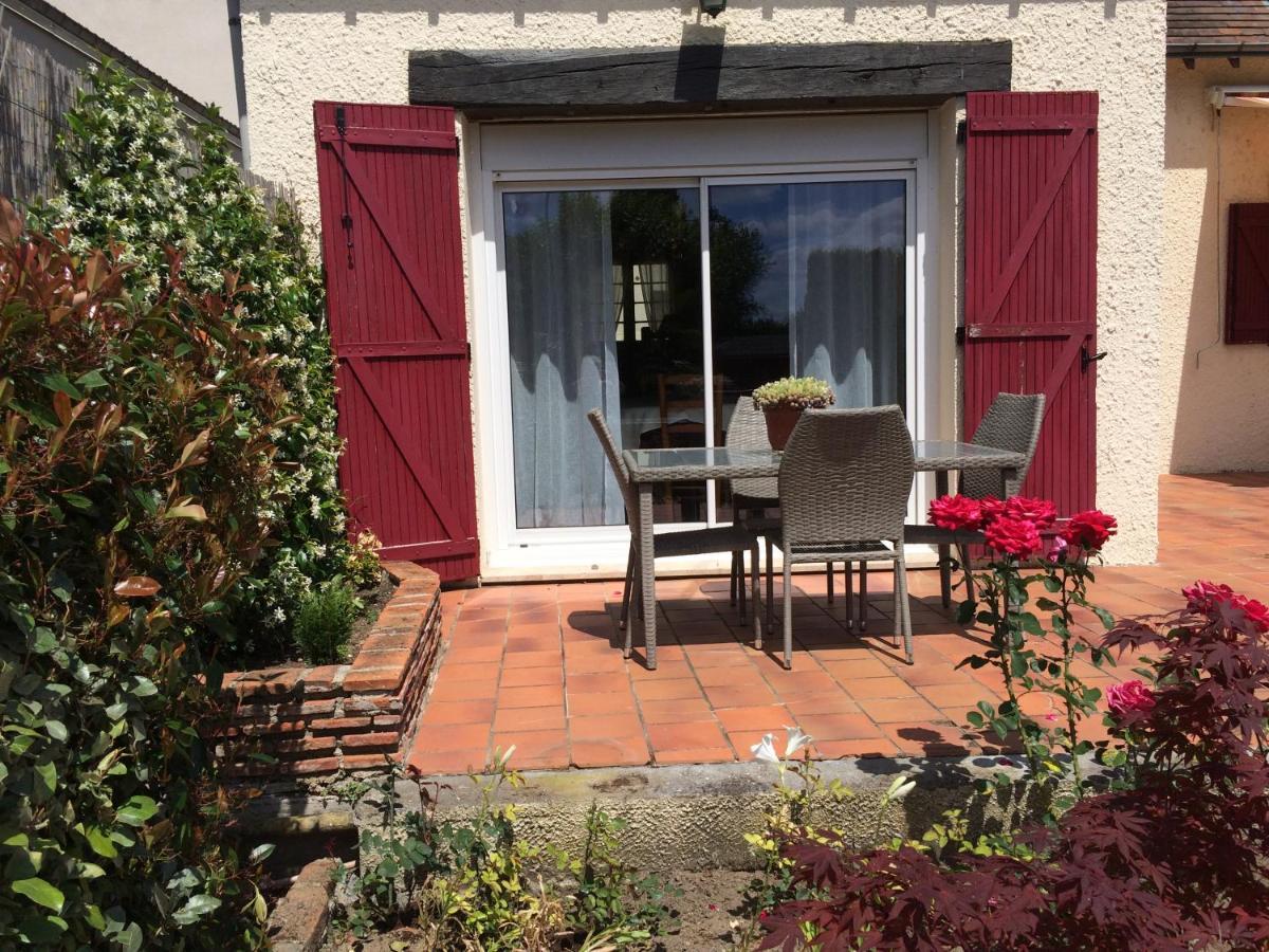 La Noisetiere Hotel Noyers-sur-Cher Exterior photo