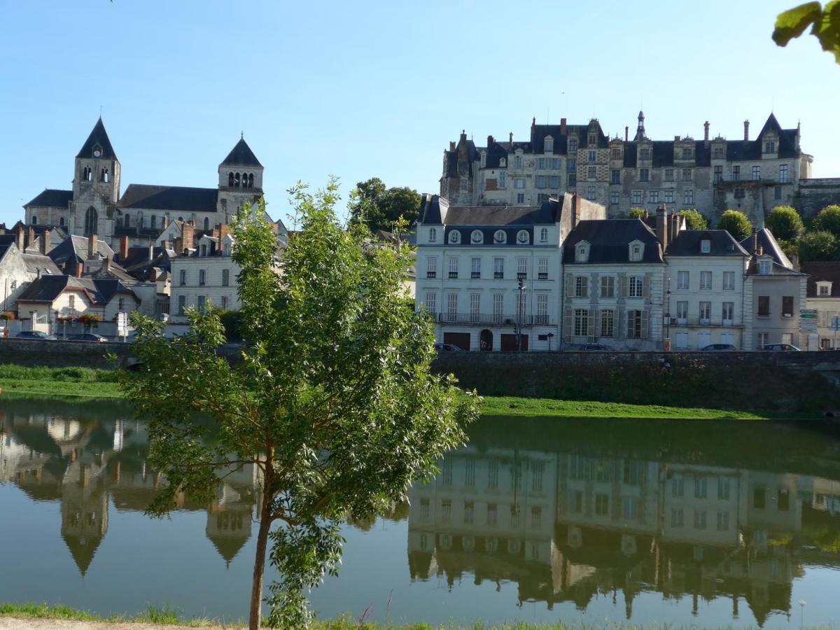 La Noisetiere Hotel Noyers-sur-Cher Exterior photo