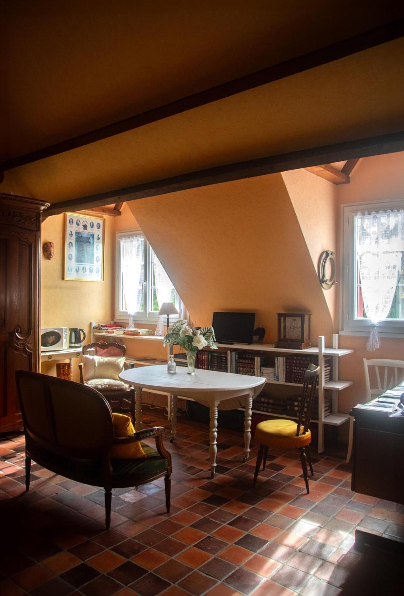 La Noisetiere Hotel Noyers-sur-Cher Exterior photo